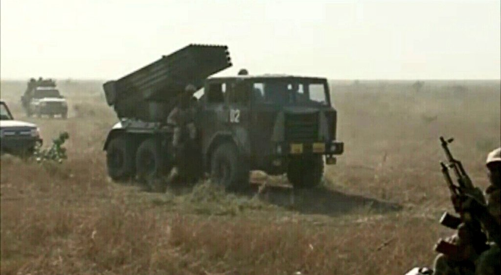 Pictures of chinese made 122 mm Type 81 multiple rocket launcher ...