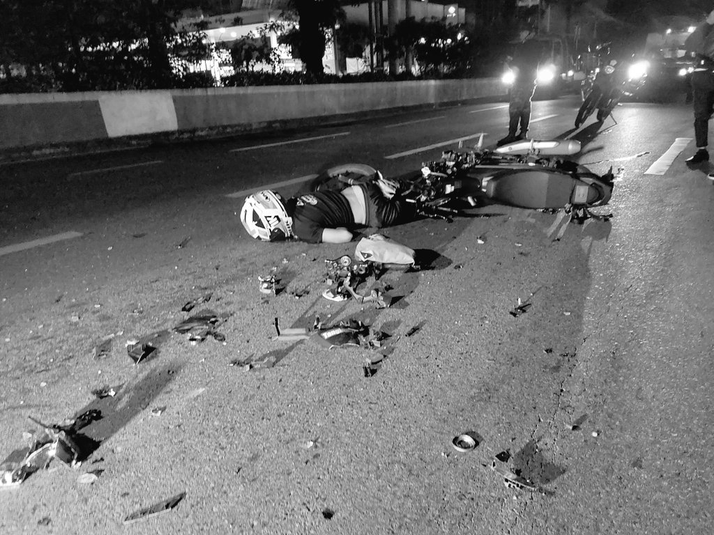 Motor rider patay matapos bumangga sa likod ng dump truck sa Quezon Ave. QC