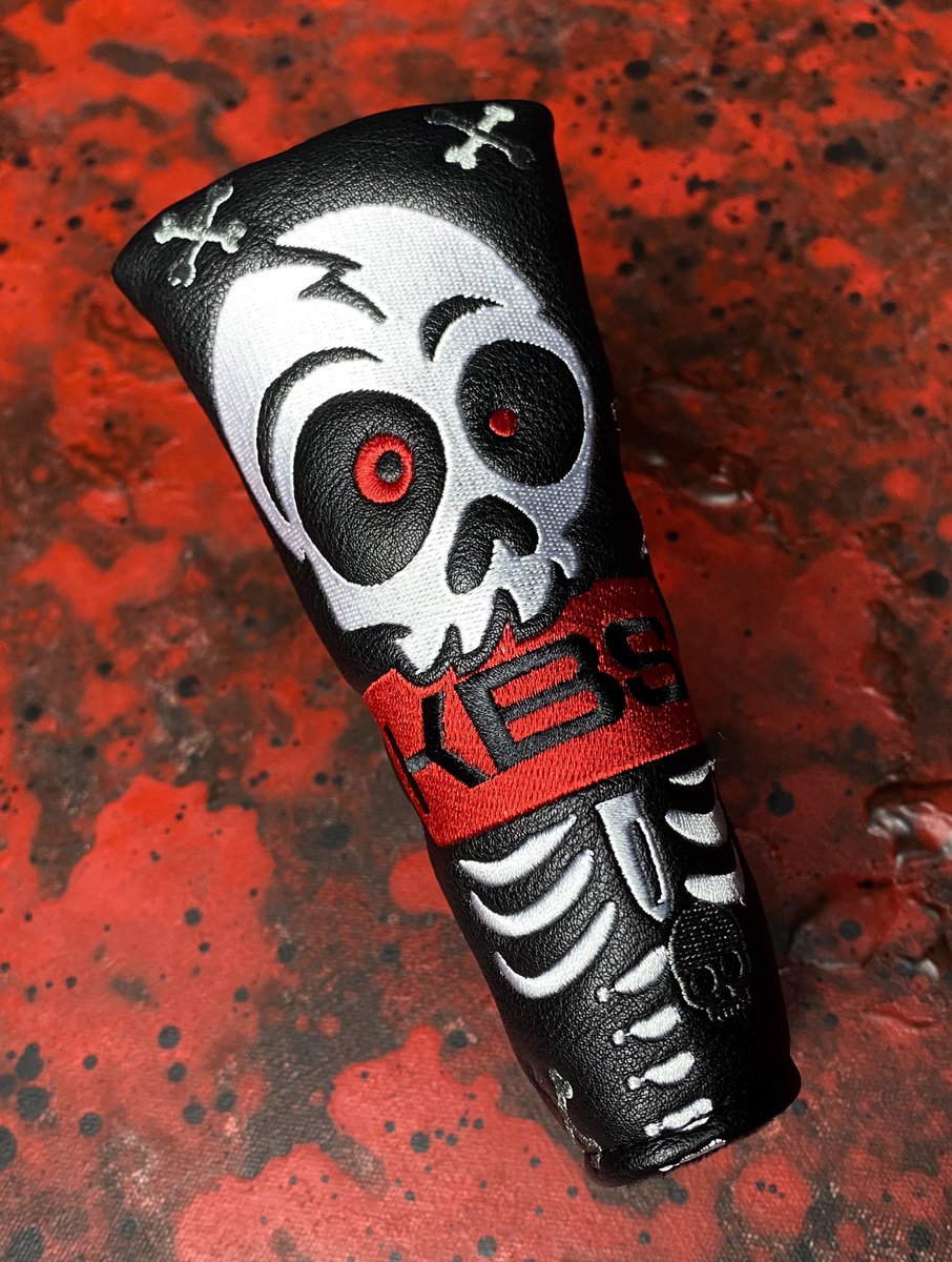 kbsgolfx's tweet photo. Creepin’ it real this Halloween with our Limited Edition Skull putter covers 💀Now available online when you shop at https://t.co/j2A6dHb4JX
#thisishalloween #spookyseason #puttercover #limitededition https://t.co/XrTHKGgRVJ