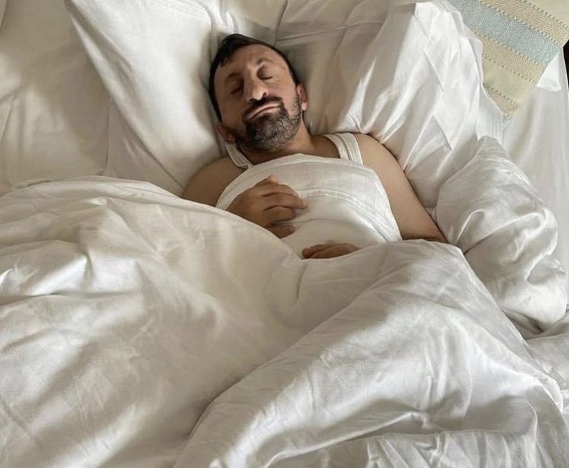 raiil4_'s tweet image. قد لا ينام المرء بسبب كلمة:

انا بعد 3 بلوكات وسب وهوشات وانقطاع علاقات