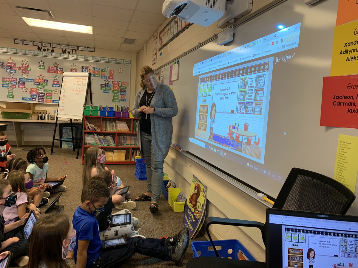 SpradMCS's tweet photo. @MrsStout_NV rocks @Schoology assessment tool and @PearDeck with some of our littlest learners. What a great digital leader for younger grades! @NorthView_MCS @MuncieSchools https://t.co/UB09gLyfJw