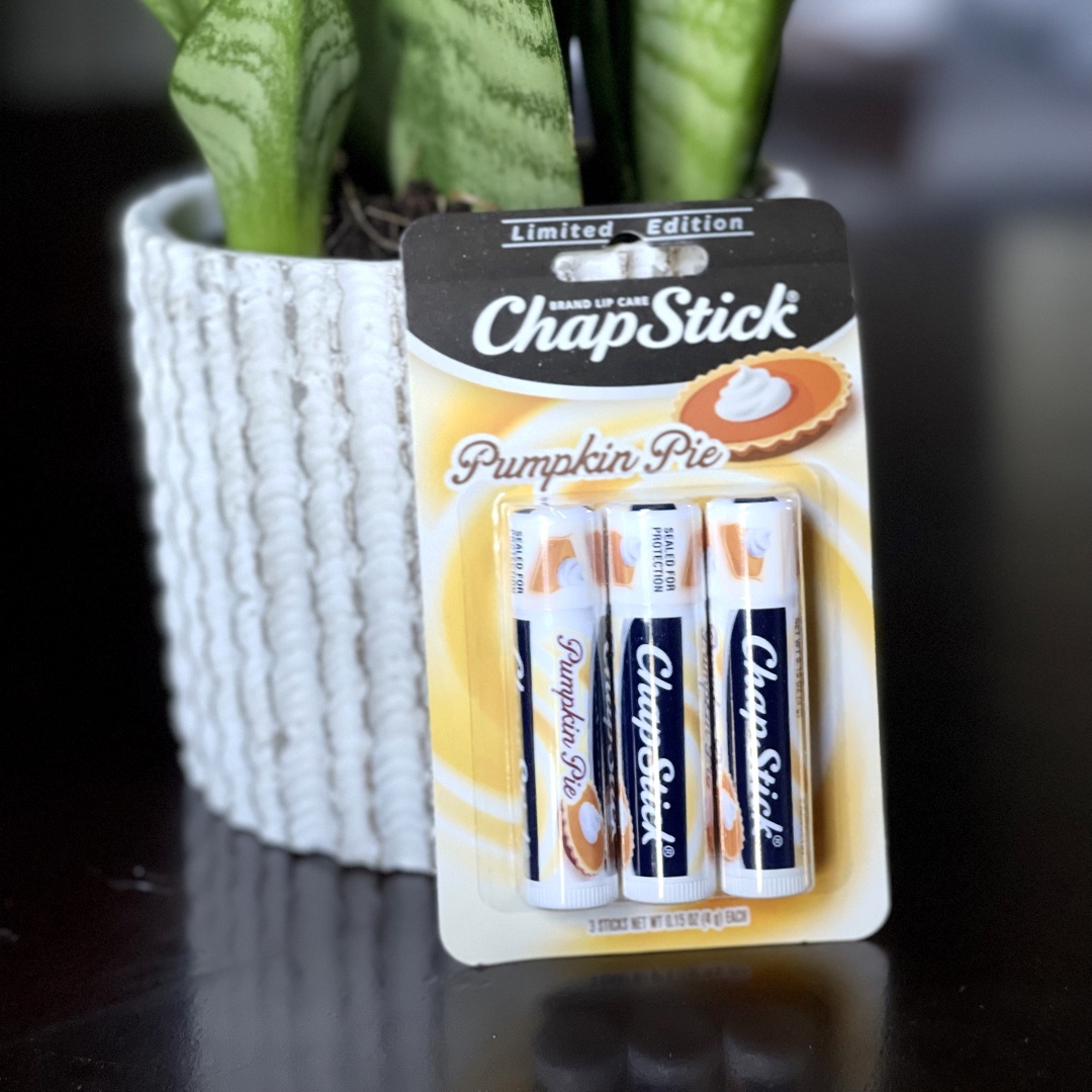 DHDigitalDesign's tweet photo. I received this chapstick for free from Influenster and chapstick. #ChapStickObsessed #complimentary @chapstick @Influenster https://t.co/SCtall7x12