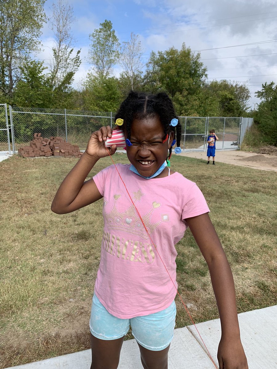 MrsWilson2004's tweet photo. Sounds &amp; Vibrations:
How far can a whisper travel at @EarhartUSD259 with 4th graders? At least 12 feet! Next week we will try to improve the sound quality! #Engineering #WPSProud https://t.co/KSqM0brA0W