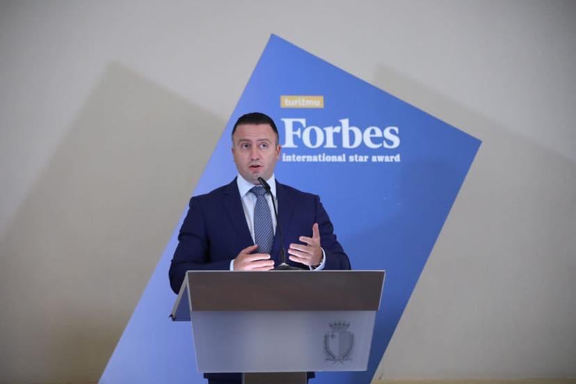 BartoloClayton's tweet image. #Malta 🇲🇹 will be the first country in the world to adopt the @Forbes International Star Award programme. 

This is another step forward to have more quality in our hospitality sector.

@MTAMalta | @MHRAMALTA