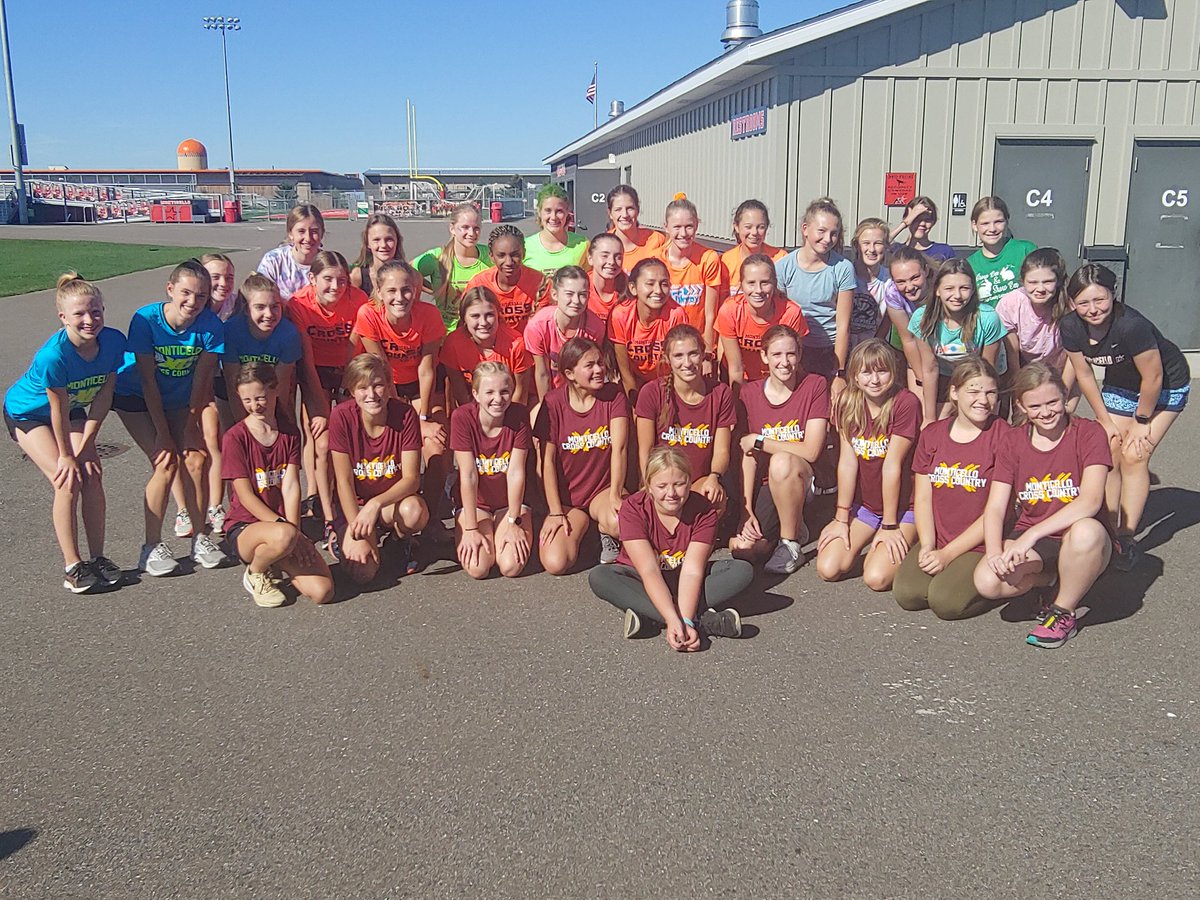 The #8 ranked Monticello girls CC team placed 1st yesterday at the Becker Invitational. The JV team also placed 1st. The middle school finished in a strong 3rd place finish. Congratulations to all runners!