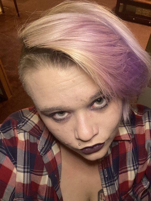 sometimes i wear makeup https://t.co/OrBfgwq79C<a href="/tag/bbw"class="tags"><span>#bbw</span></a><a href="/tag/blowjob"class="tags"><span>#blowjob</span></a><a href="/tag/bg"class="tags"><span>#bg</span></a><a href="/tag/deepthroat"class="tags"><span>#deepthroat</span></a><a href="/tag/porngifs"class="tags"><span>#porngifs</span></a><a href="/tag/customcontent"class="tags"><span>#customcontent</span></a>