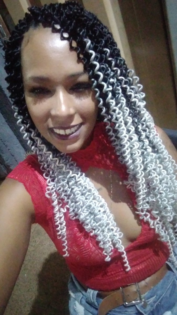 Vaniainaciojun's tweet photo. Tudo tem 1 porque 😄😄😄Boa tarde https://t.co/ApYzsUy5fc