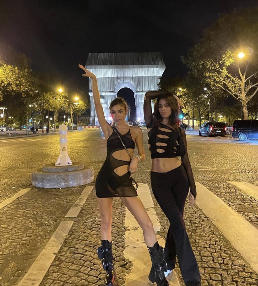 stargxirl's tweet photo. Cindy Kimberly and Chantel Jeffries being THE besties in Paris https://t.co/TR0I2KApgQ