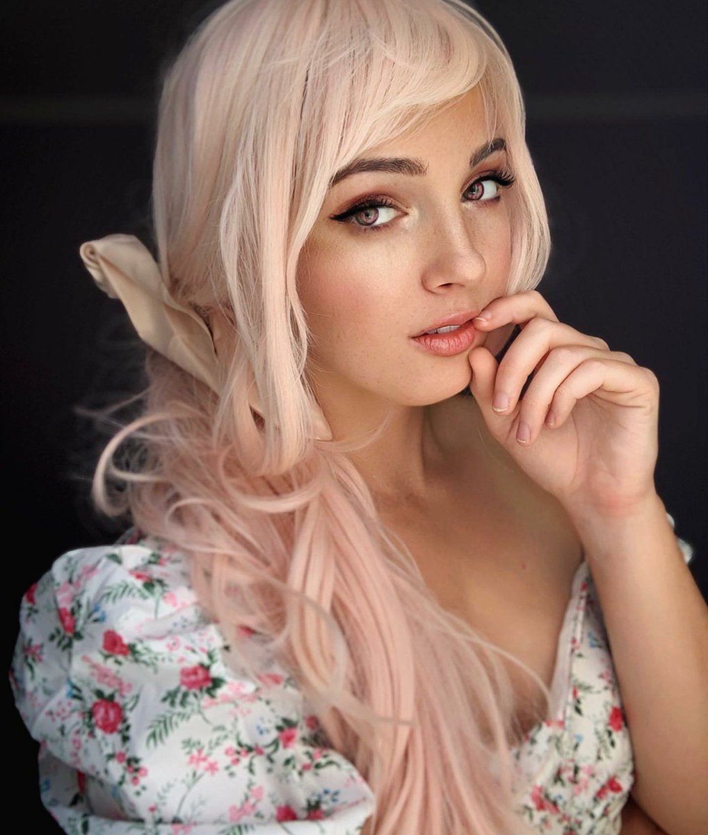 Francisthebiker's tweet photo. Cute! 💞

#michaelalee #beautiful #beautifulgirl #cosplay #cosplaygirl #cosplays #model #modeling #amazing #cool #wonderful #twitch #twitchgirl #quenn #angel #01mika #mikachulee1 #streamergirl #gamergirl  

@itsmichaelalee @RCS262 @Aussiekate1 https://t.co/GqOPY23b3f