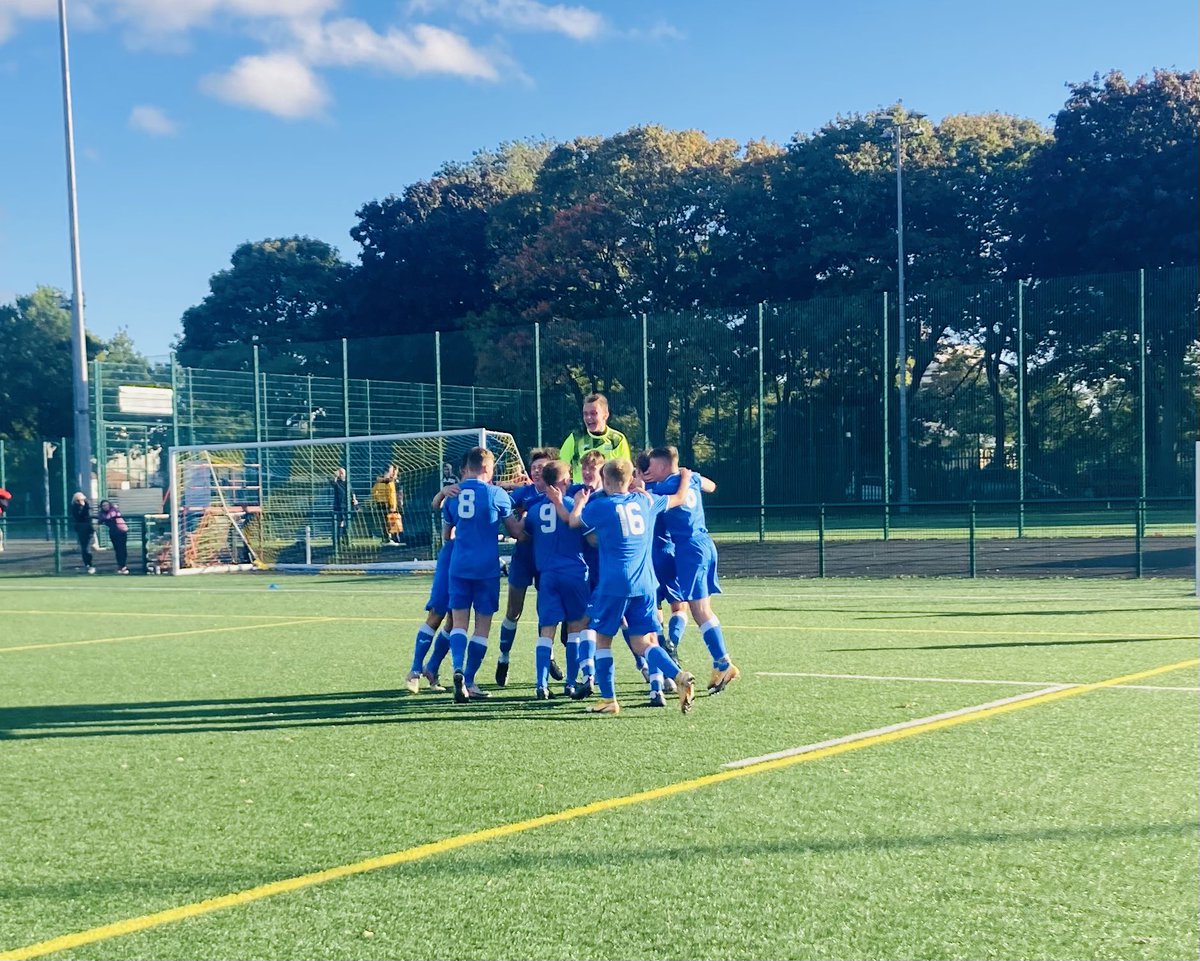 HNCFootball's tweet photo. 🥇Our @HNCFootball boys have Won the @AoC_Sport Yorkshire regional 7-a-side tournament!!!!
👏🏻Fantastic team display 
⚽️Nationals here we come…
@huddnewcoll @hncsport https://t.co/n3xRAqan1C