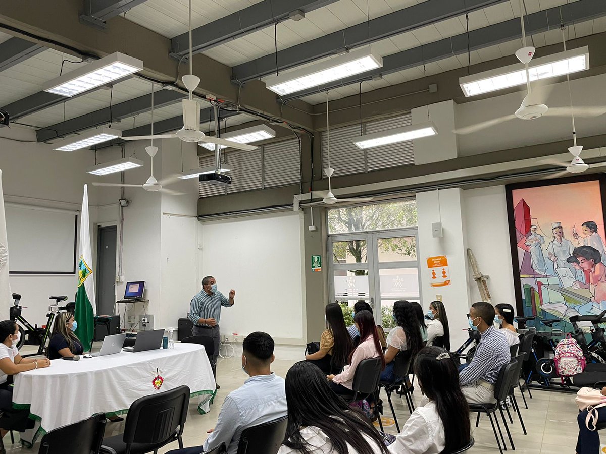 RuthRamrezOspi1's tweet image. En @SENA_Antioquia #Caucasia, trabajamos de la mano con el Grupo Éxito, gracias por fortalecer el perfil de nuestros aprendices. 

#SENAconlosempresarios