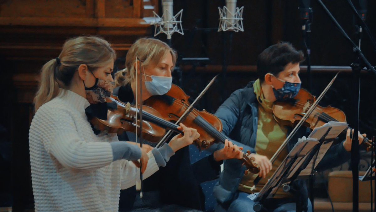 IrishBaroque's tweet photo. Some scenes from this week’s @LinnRecords sessions with @Whelanpp &amp; @Sestinasingers. We look forward to sharing this special disc with you in June 2022. 

📸 @laurasheeran https://t.co/O18xgMR17Z
