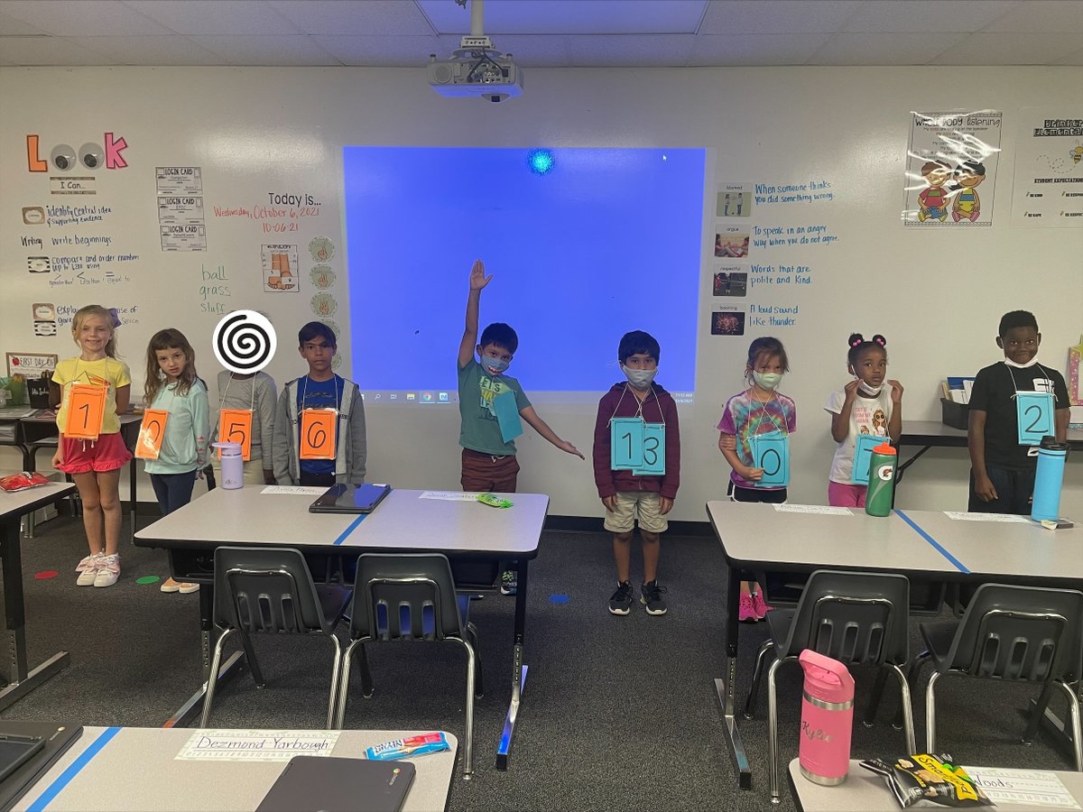 BearsBrinker's tweet photo. 2nd graders comparing 3-digit and 4-digit numbers! #PISDPoweredbyLearning https://t.co/ihAM4L3DlI
