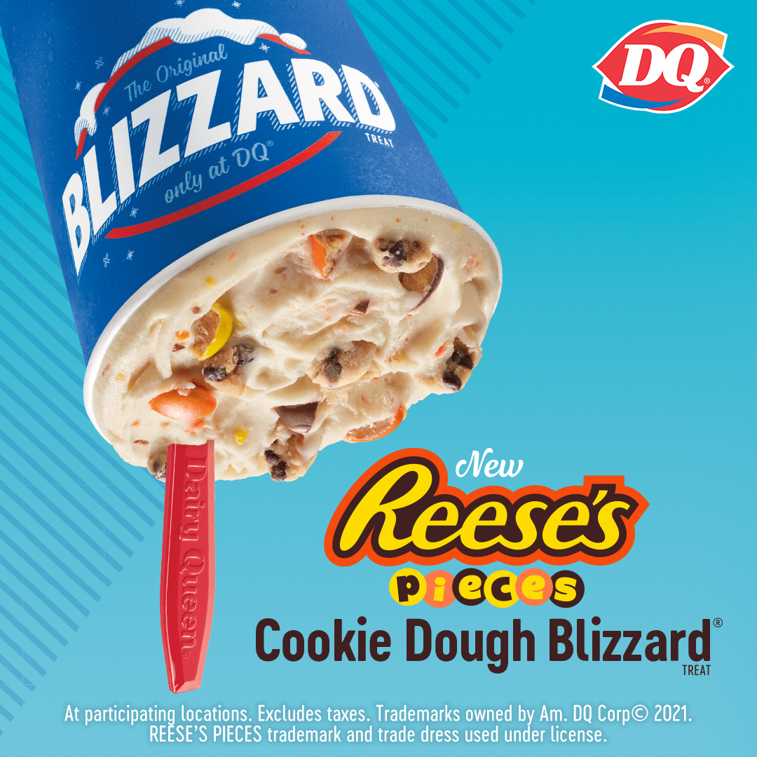 rutherforddq's tweet photo. Experience the irresistible flavor combo of #PeanutButter &amp; #Chocolate paired w/ #ChocolateChipCookieDough. 🍫🥜🍪😲 
Oct's #BlizzardTreat of the Month is the New #ReesesPiecesCookieDoughBlizzard! Stop by or have delivered to you!  Visit https://t.co/xwsBYhLs8s for delivery links https://t.co/QklwdyqAt6