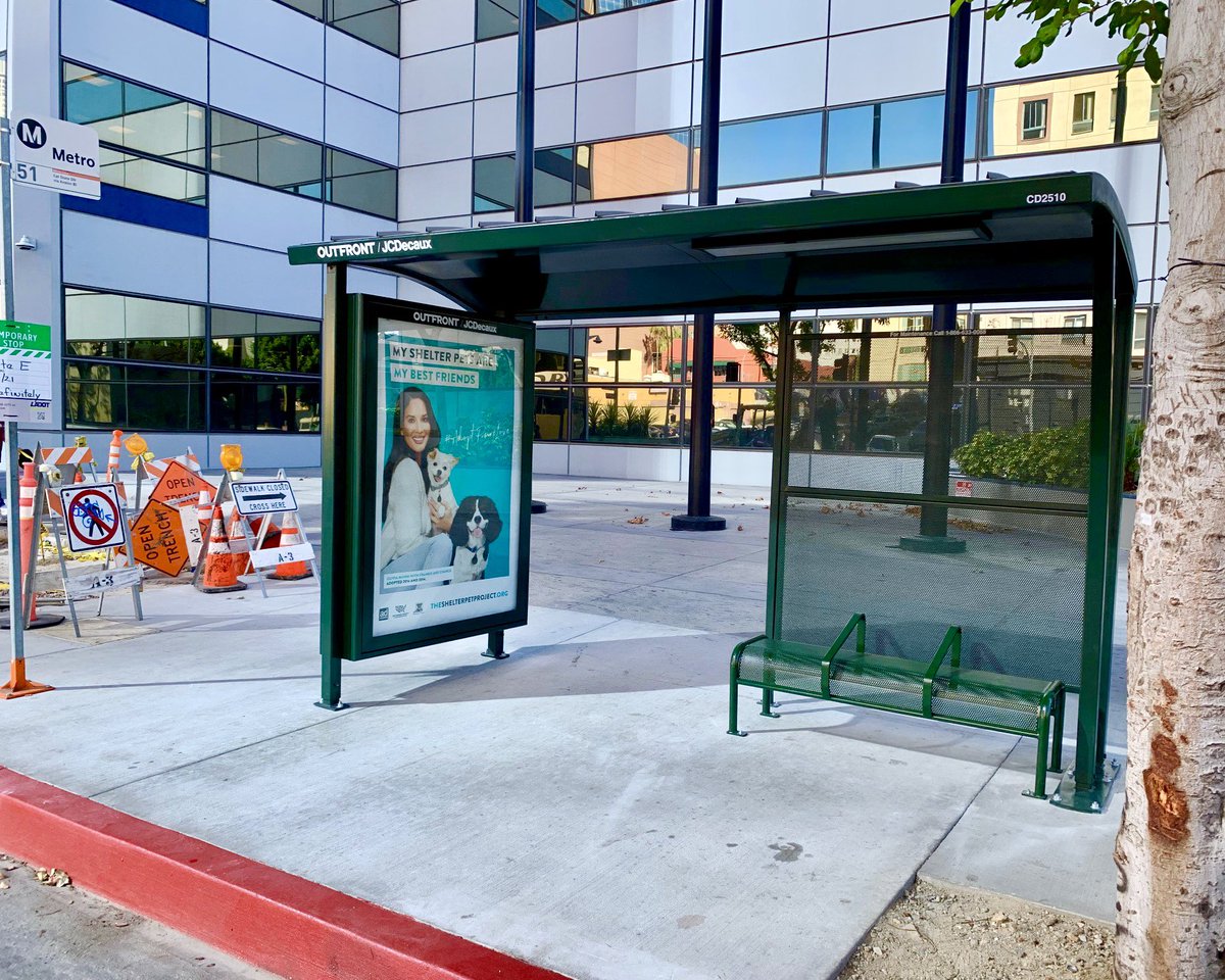 OutfrontDecaux's tweet photo. Midweek Service Alert 🚨 

Bus Shelter over on 7th/Lucas is back in service and ready to serve Angelenos on the go 🚏🚌🍃

#investintransit
#gotshade
#labusstops https://t.co/EYZJI55He0