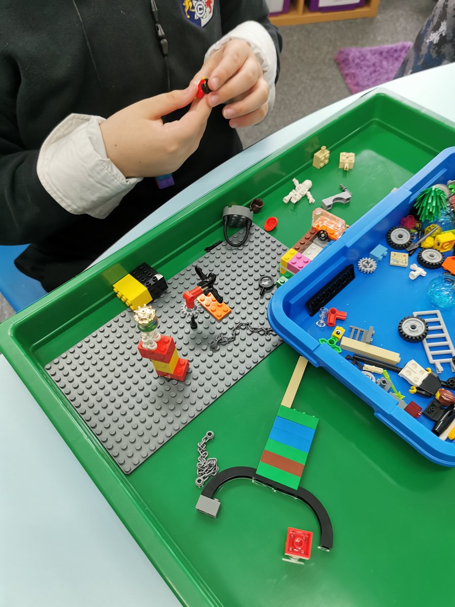 Cantonian_Base's tweet image. Free play or following the instructions 🤔 what&apos;s your preference we wonder...
#learningwithlego #imagination #accessbase @cantonianhs