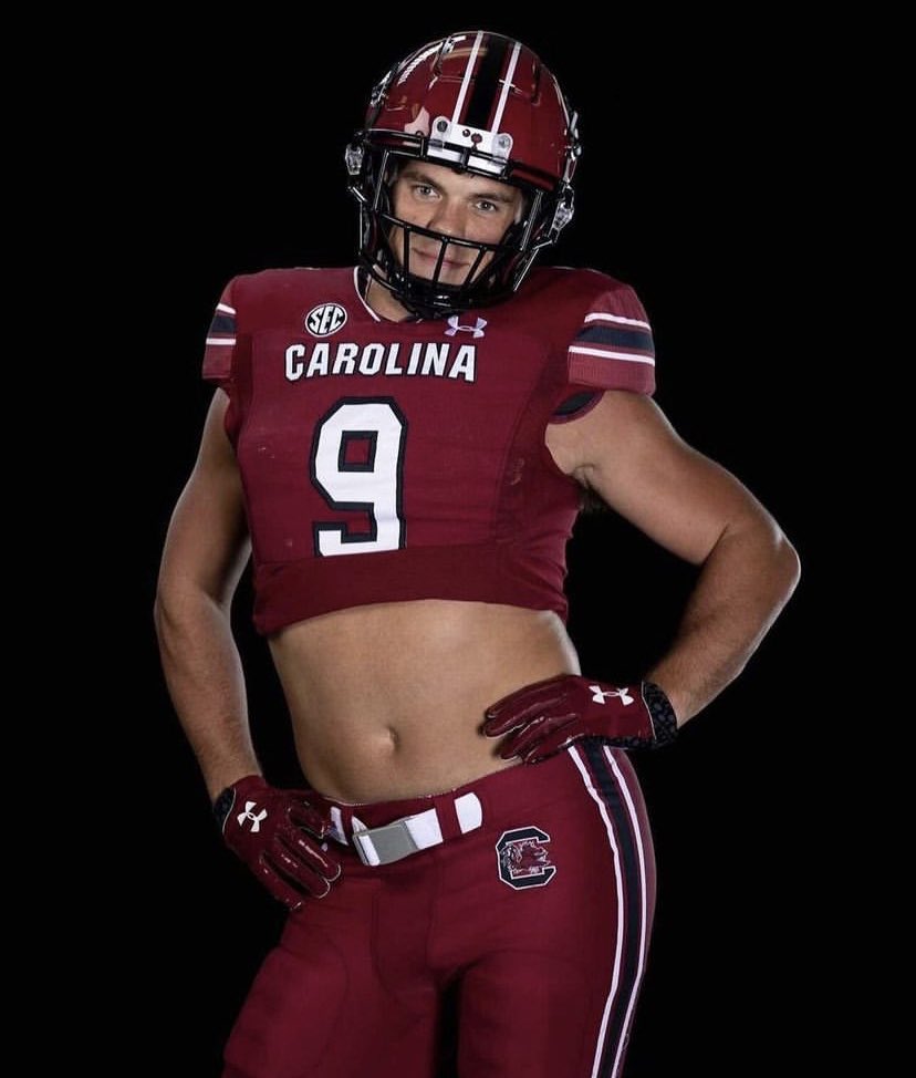 docrm10's tweet photo. Good luck on Saturday @GamecockFB https://t.co/c8pKlapmeN