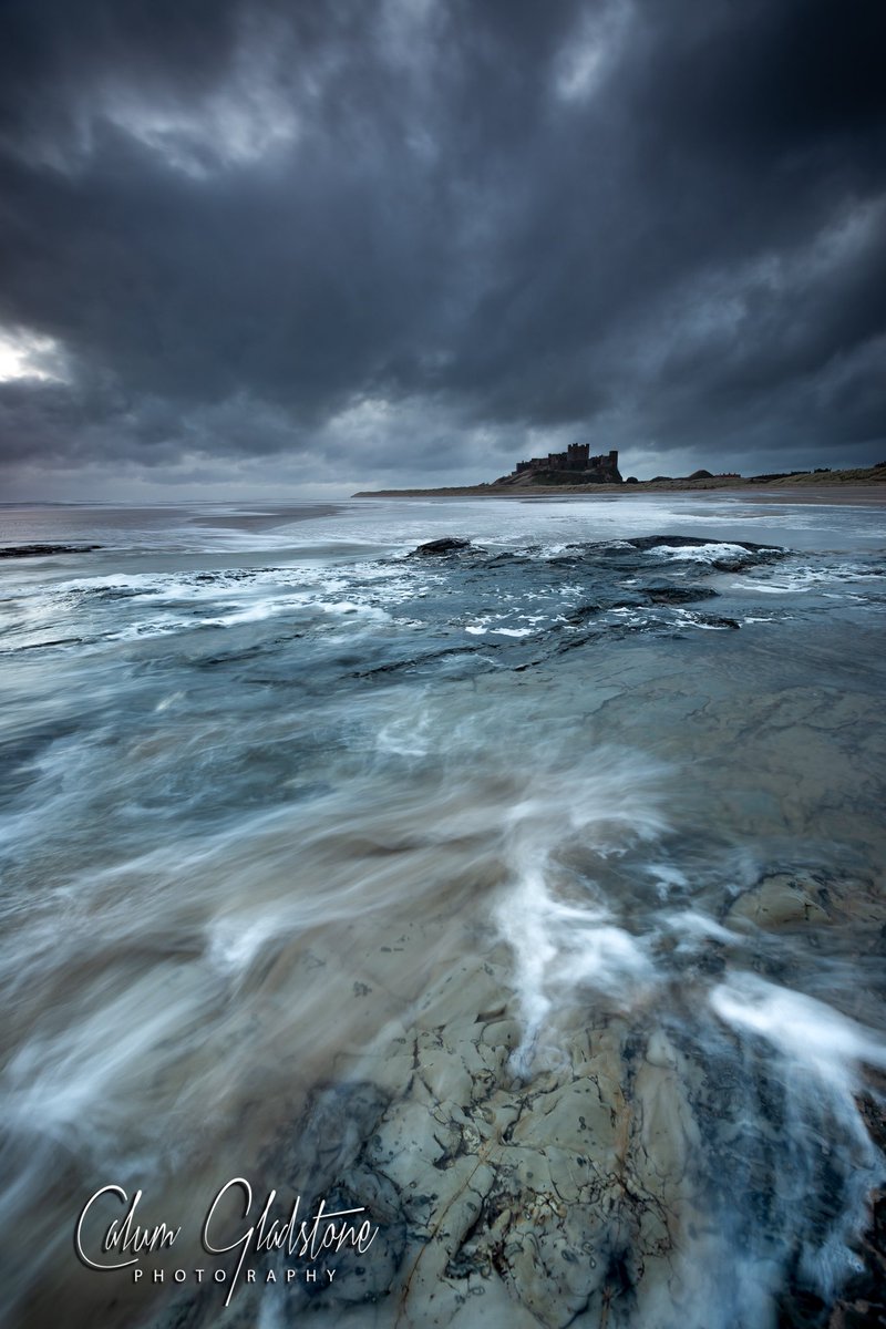 CalumGladstone's tweet photo. Bamburgh Castle, all in a wash… @Bamburgh_Castle @discovernland #seascape #Northumberland https://t.co/IlKbaW2bu9