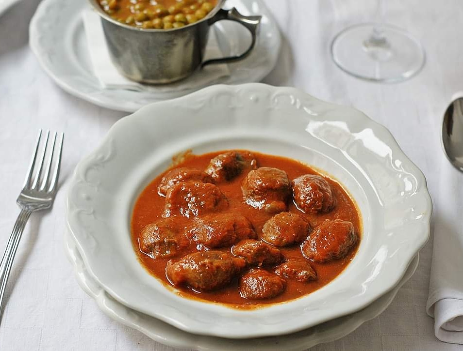 #gettogulyas #goulash #gastroblog #gastrotour #budapest #wesselényiutca #pörkölt #gulyas #traditionalhungarian #stew #travelphotography #travelguidebudapest