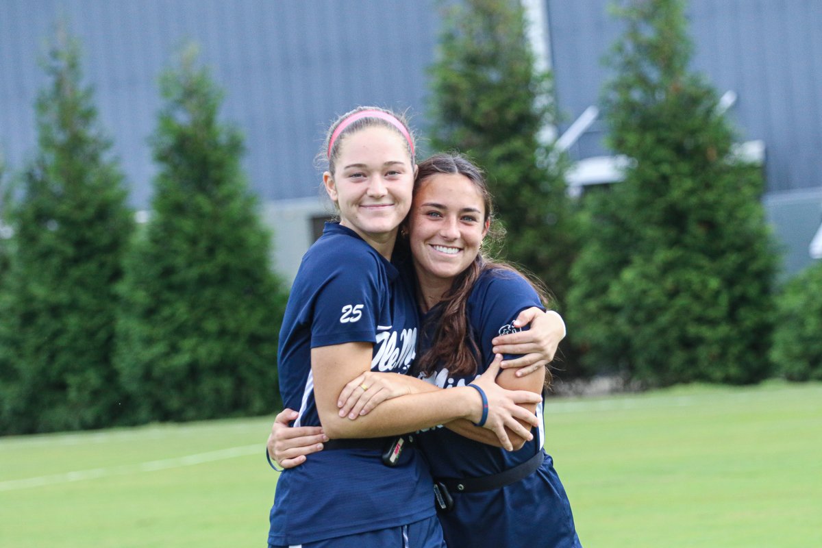 OleMissSoccer's tweet photo. Posed shots were in full effect at training today

#HottyToddy | #NCAASoccer https://t.co/O7XB92iQOm