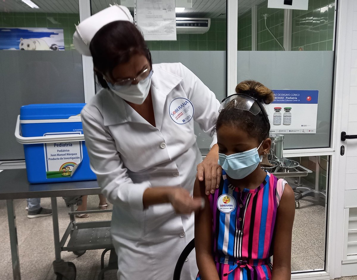 FinlayInstituto's tweet photo. En total participarán 520 niños y adolescentes de ambas Provincias: La Habana y Cienfuegos. En la Fase I se evaluarán 40 niños, 20 de ellos en las edades comprendidas entre 2 a 11 años y 20 para el rango de 12 a 18 años de edad. El Fase I será solo en el Hospital Juan M. Márquez. https://t.co/kjgvY84kNP