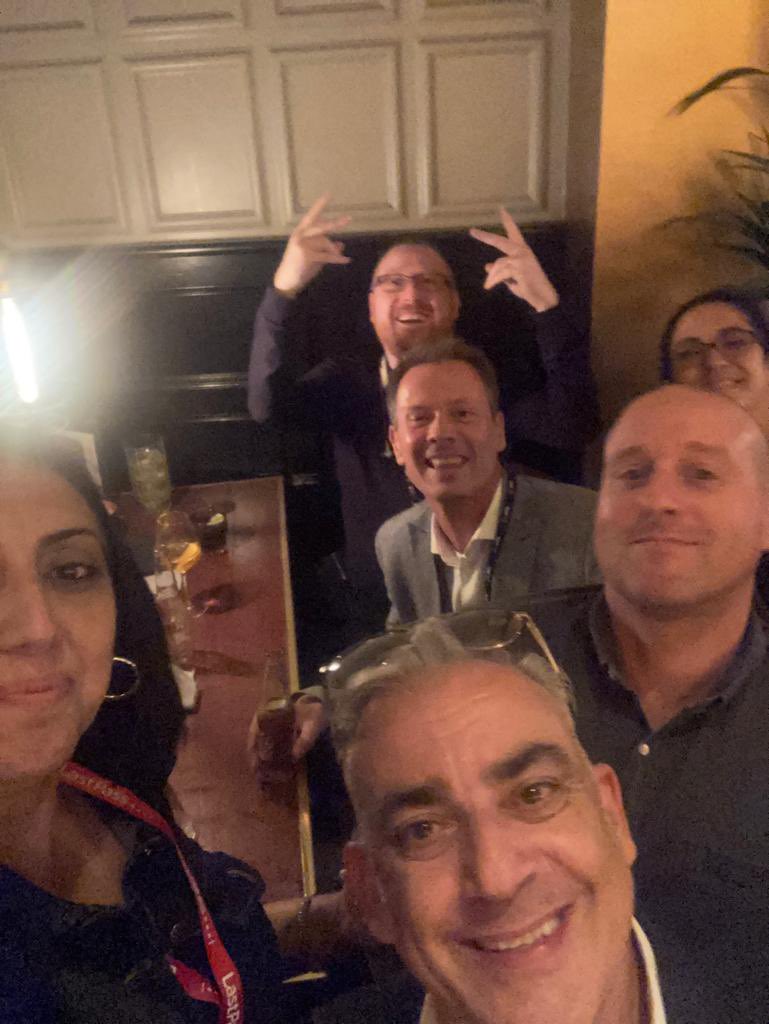 Iffat #WhatIff?♥️🕊☮️🇺🇦 tweet media