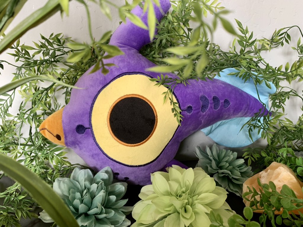 catterlycat's tweet photo. 🌱🐠 I didn’t get to post about my Peeper plushie from @Subnautica because I received it shortly before having to evacuation from my home due to a wildfire. Now I get to enjoy and celebrate it!

#subnautica #subnauticafanart #subnauticabelowzero #belowzero #plant4546b #4546b https://t.co/4NXxcmDiWo