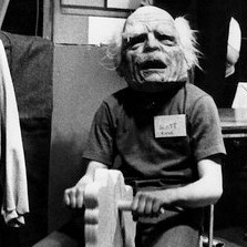 DCLBuzz's tweet photo. Just in time for Halloween, we found this delightful photo for #ThrowbackThursday. Scroll through our archives here: https://t.co/Q1EwKrYDli to see what other photos lurk in our albums... https://t.co/PY0e98Ztmq