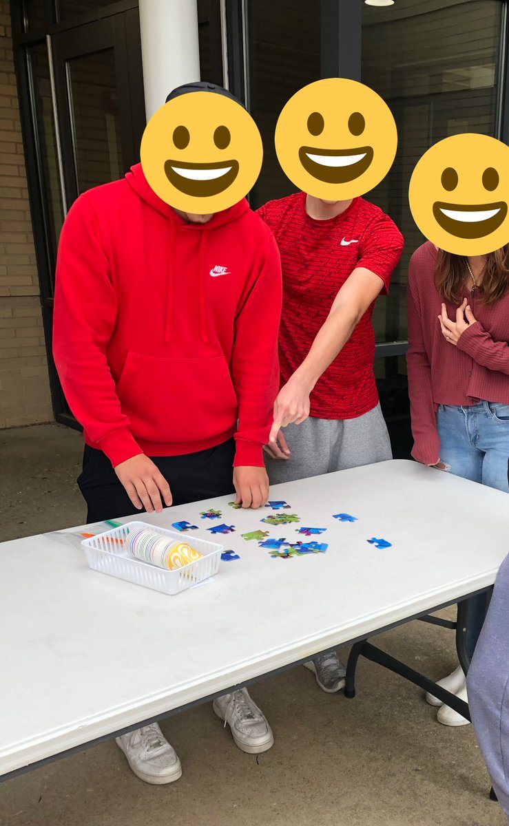 MrsMarlette's tweet photo. English 12 Blended students closed out our reading of Beowulf with some Beowulf Olympics. Events included building Beowulf’s tower, heroic cycle trivia, and piecing together a puzzle while wearing a blindfold-teammates gave the directions. We had a great time! https://t.co/lF2rI8bw7j