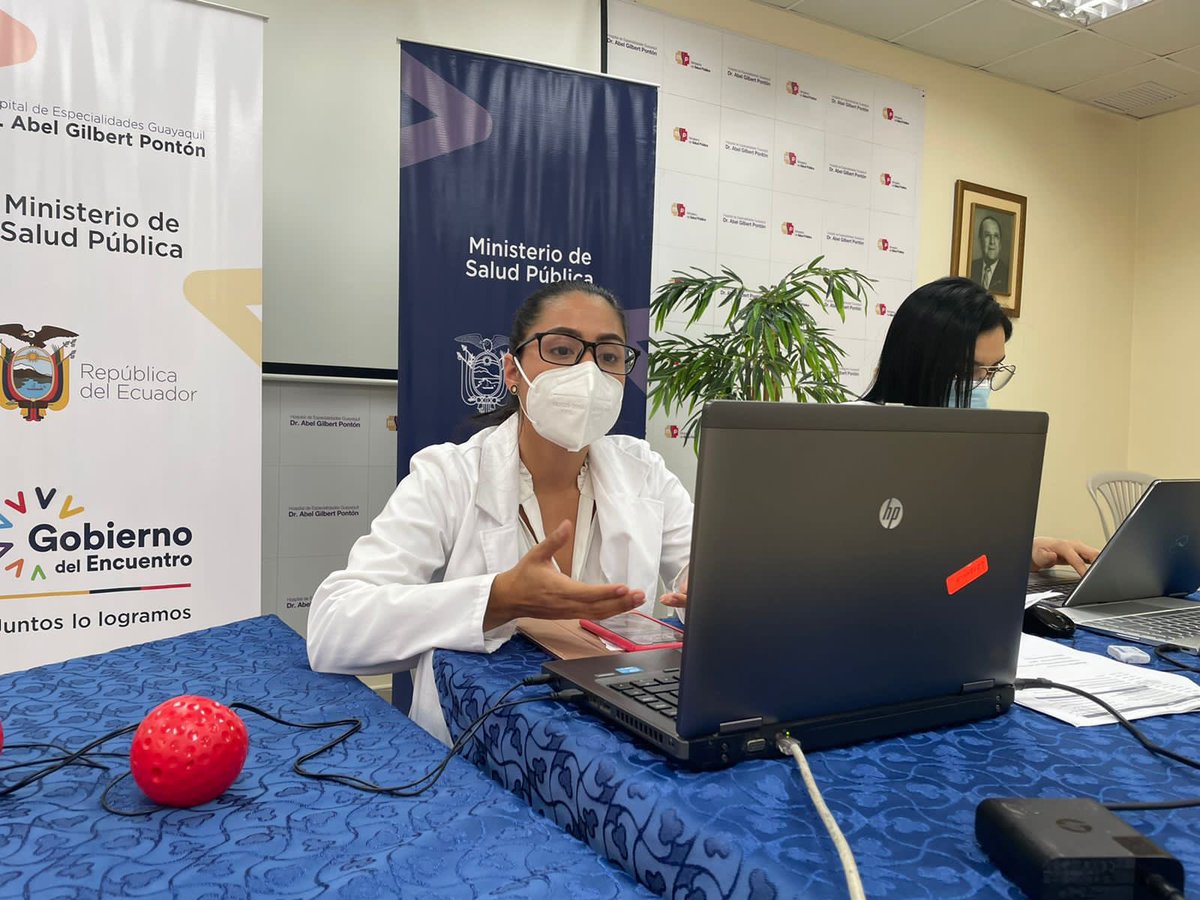 HGuayaquil's tweet photo. #JuntosPorLaSalud | Último día de ponencias científicas se llevan a cabo en el VIII Congreso de Especialidades @HGuayaquil, distintas temáticas que se exponen para el fortalecimiento de los conocimientos sanitarios en beneficio de la salud de los pacientes. https://t.co/K8cny9xk4P