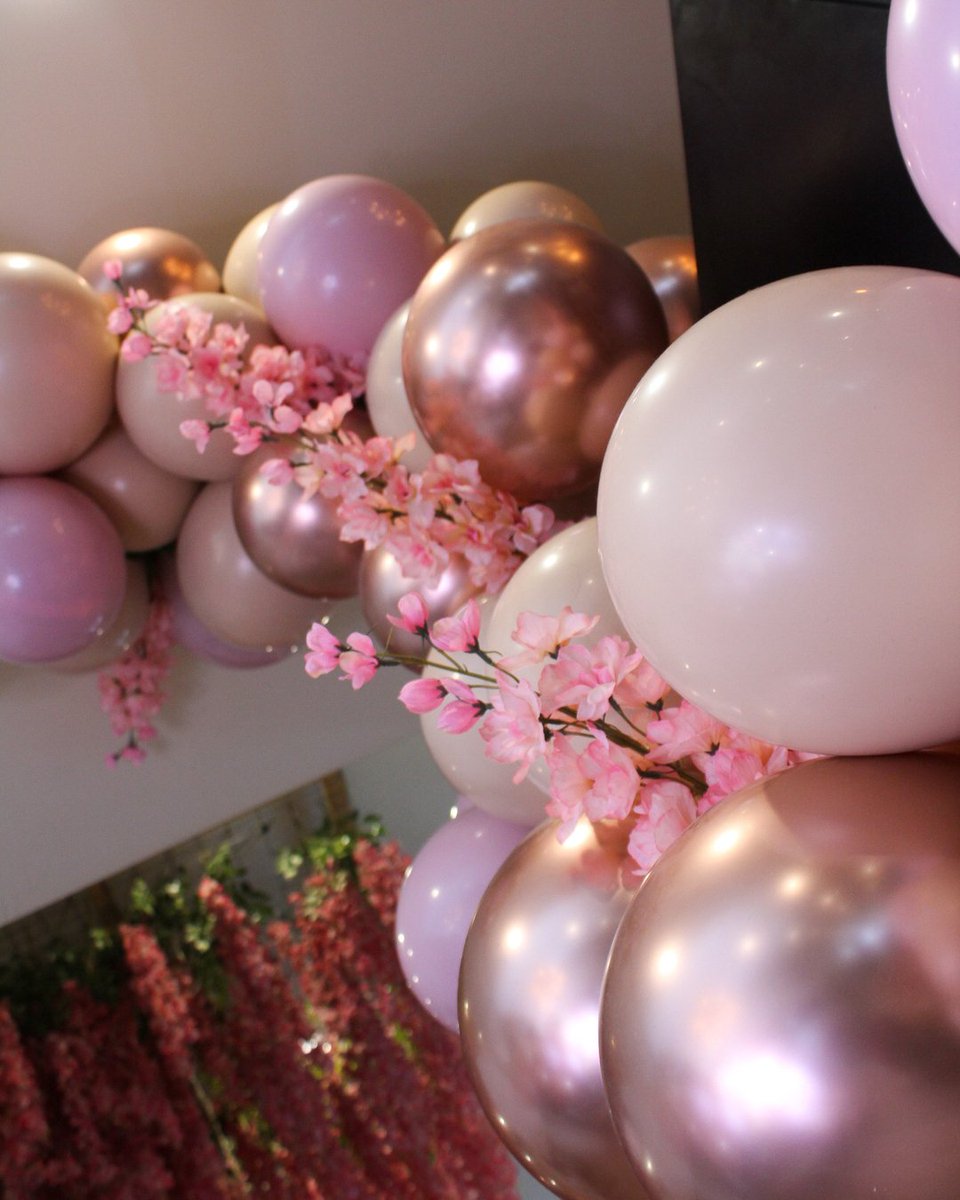3SSOLUTIONSLLC's tweet photo. It’s the balloons for me . . . 

 #3ssolutions #events #eventplanner #decor #celebrate https://t.co/Vq5fRrgWgV