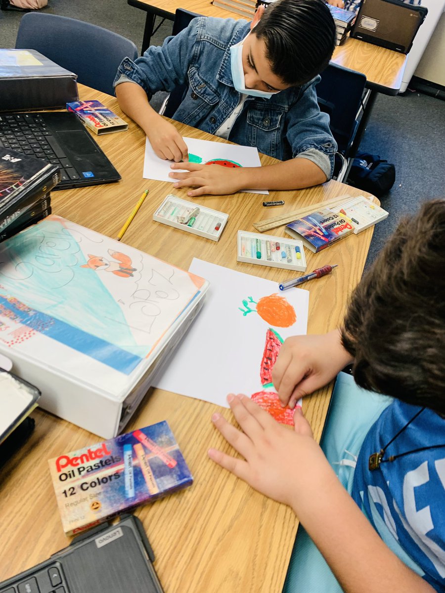cmontes_TRMS's tweet photo. TomAsome shout out to our wonderful Ms. Bereal! In her AVID class students are celebrating Hispanic Heritage Month &amp;learning all about different Latino Artists like Frida Kahlo! Students are engaged, creating art, &amp;writing about the lives of these different artists! So much fun! https://t.co/lF1uoQqNs0