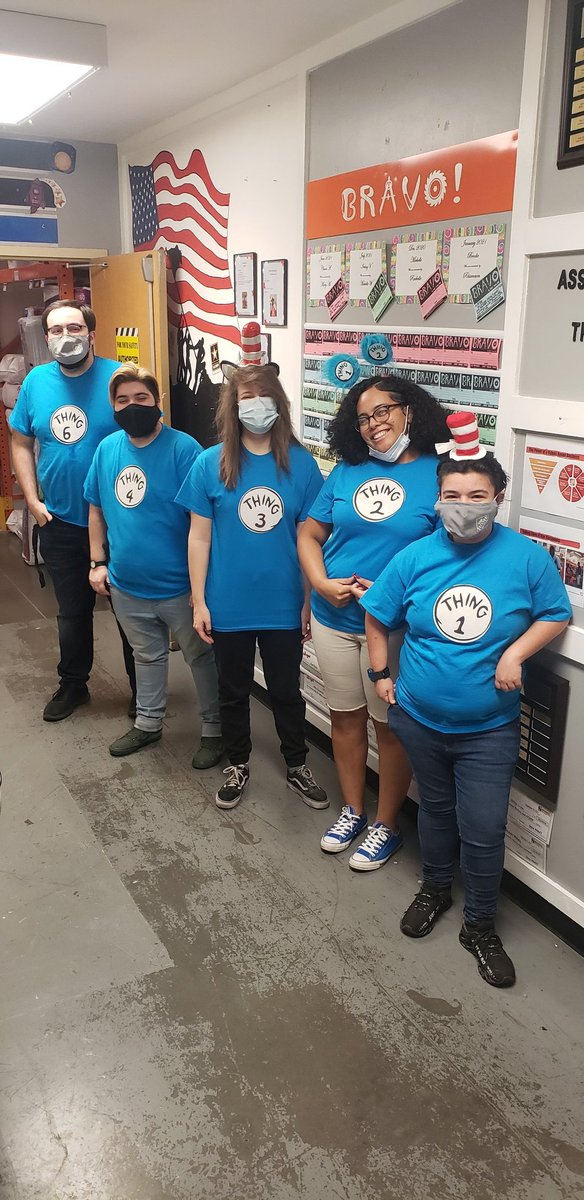 Lyndsey68107270's tweet photo. Celebrating CAM with Twin Day! @MaggieEmGee @DennisSASM6687 @Sarah85272962 @HouseofBrito @tabadarudy #CAM2021 #CASHIERAPPRECIATIONMONTH https://t.co/By6qycu8AM