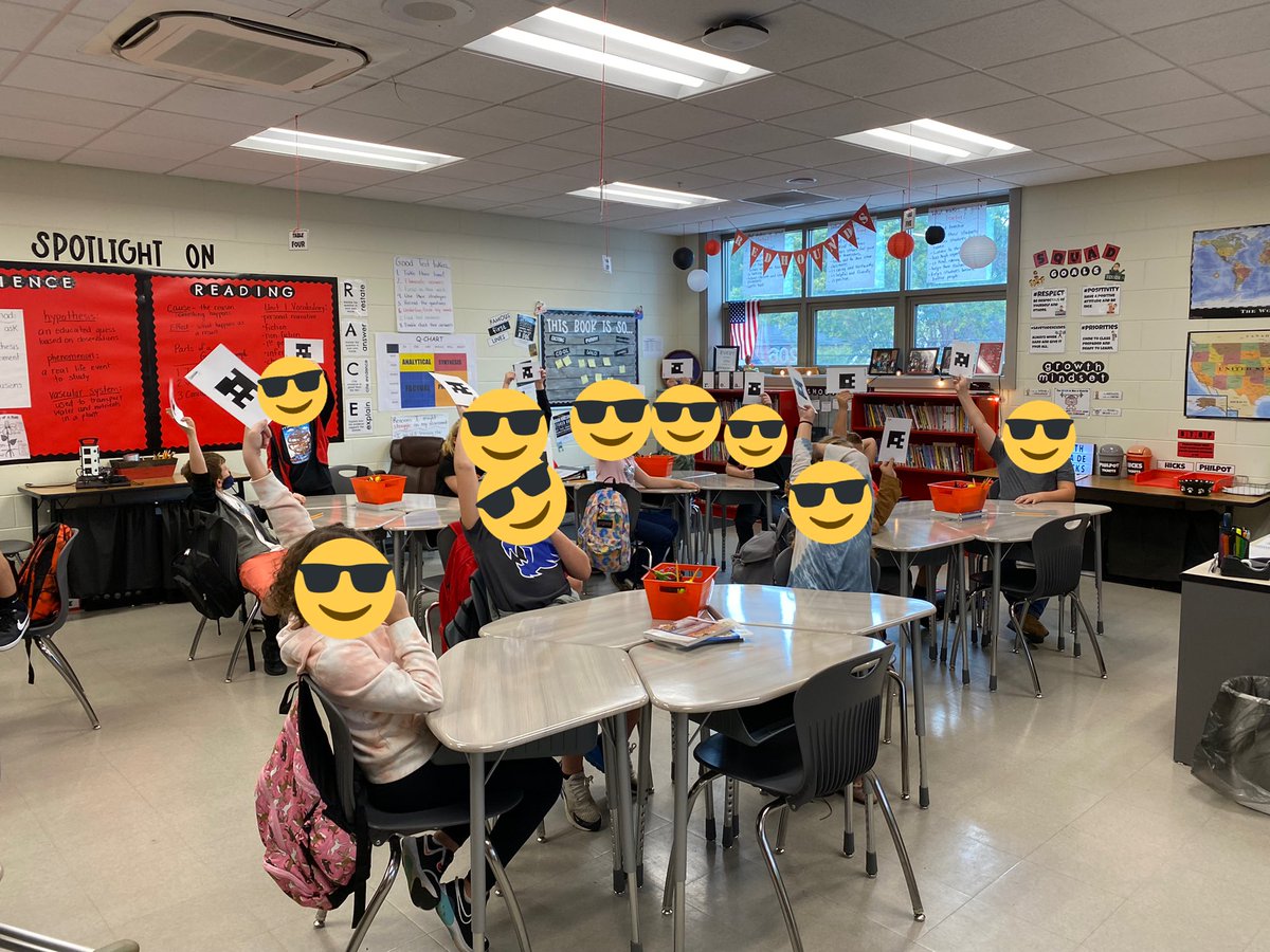 Logan_Hicks14's tweet photo. Formative assessments all day! This morning, my reading classes used Plickers to assess our knowledge of nouns and adjectives. In science, we played Kahoot to review plants structures used for reproduction before our Brain Party this week. @CESredhounds @CorbinInstruct https://t.co/zn36F0FpcA