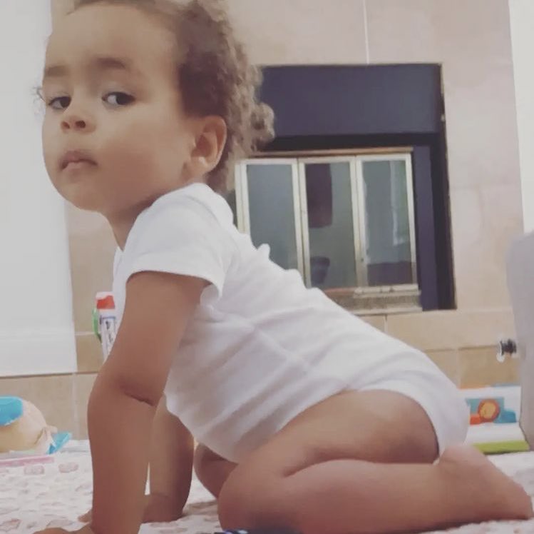 help_ayah's tweet photo. This is not the position her therapist wants her in because she is locking her elbow, but she has to start somewhere, right? We know that the journey ahead is long but we celebrate every small gain. 
2/3 https://t.co/t07xdgierw