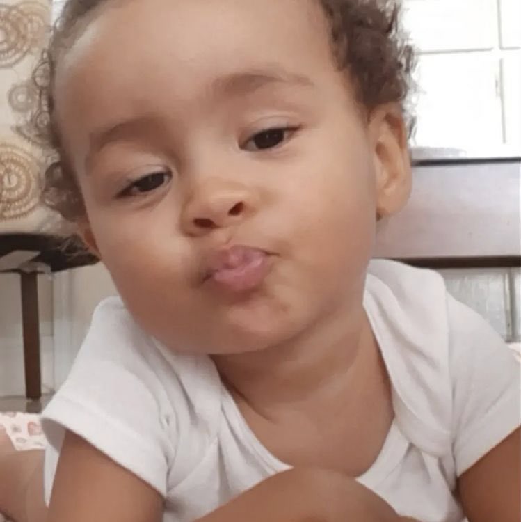 help_ayah's tweet photo. We are SUPER grateful and so proud of our lil miss sunshine. Watch her SMAsh SMA. Plus she did this while on video call with her fave internet-turned real life auntie Gathoni wa Wairura.
#gratitude #friendsoflittleayah #zolgensma #curesma #spinraza #sma #createawareness #tak
3/3 https://t.co/WlZvLoe62D