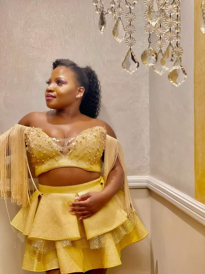 ShieldTakie's tweet photo. @MakhadziSA.....❤❤❤❤❤🔥🔥🔥🔥🔥...the Queen..love u girl https://t.co/dO1Jr8VyQs