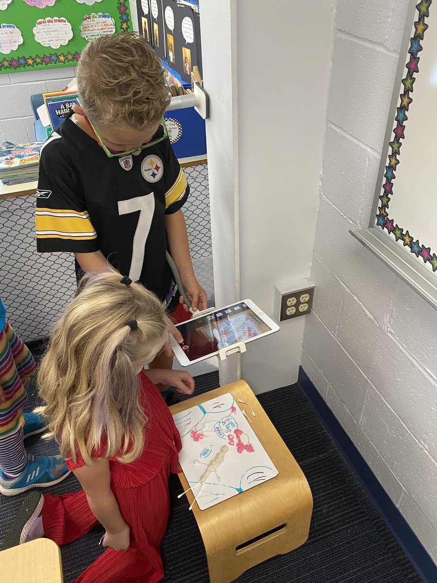 jkokladas's tweet photo. Creative minds at work in 2nd grade at #SSACountryDaySchool ! Can’t wait to see their skeleton stop motions 🎥 #iPadEd #makerED #Edtech @shady_side https://t.co/JjOkHQMqcI