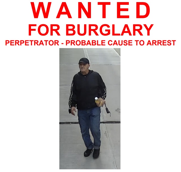 NYPD114Pct's tweet photo. 🚨WANTED🚨 The individuals pictured is wanted for a Burglary that occurred on Tuesday, September 28, 2021 at the St George Coptic Orthodox Church. If you have any information please call the 114 Precinct at 718-626-9311 or #NYPDTips at #800577Tips https://t.co/Rew27HzYOr