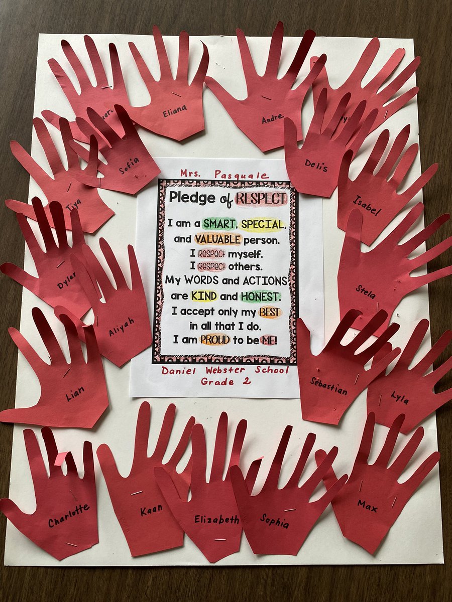 Mrs_CPasquale's tweet photo. Our Pledge of Respect at DWS 🥰 #WeeRespect @WeehawkenTSD @McginleyIsabel https://t.co/qEWX3arda8