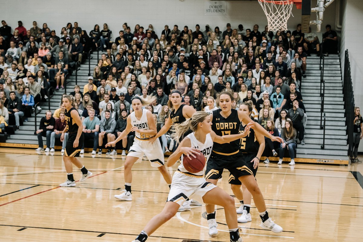 dordtuniversity's tweet photo. The best weekend on campus is just around the corner! Join us for #DefenderDays October 15-16, 2021.
For a full list of events, or to register head to https://t.co/1tFke5LrXd https://t.co/PgabyljC5M