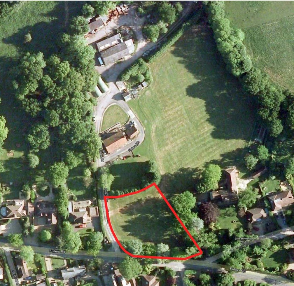 RowledgeVH's tweet image. EXTRA DATE FOR CONSULTATION
16th October AND 6th November
Rowledge Village Hall, The Long Road, GU10 4DH
Exhibition open 4pm – 6pm followed by slide presentation and Q&amp;amp;A
16th October 2021 and a repeat on 6th November

Image shows site for proposed new village hall 
#rowledge