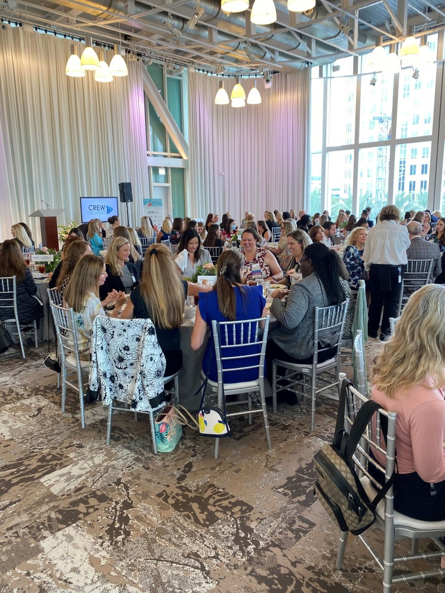 BlownAwayCFL's tweet photo. Jill representing Blown Away at the @CREWOrlando Women At the Top luncheon event. Motivational and inspirational guest speaker was Erin Brockovich. 😃
#Motivational #MotivationalLunch #WomenAtTheTop #CrewOrlando #BlownAwayUSA
https://t.co/mSeAoiEX4q https://t.co/HYLiv12DNt