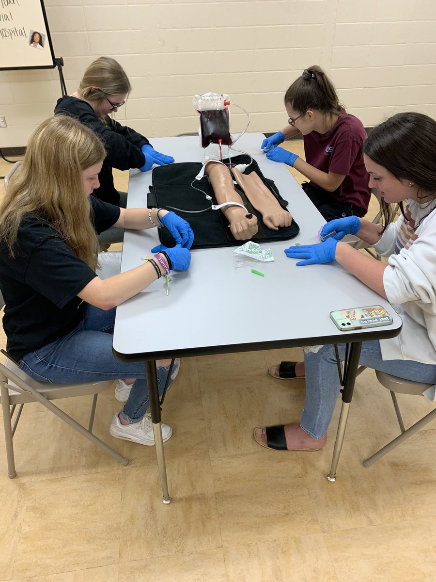 Pathophysiology students practicing phlebotomy skills. 
#futurevampires