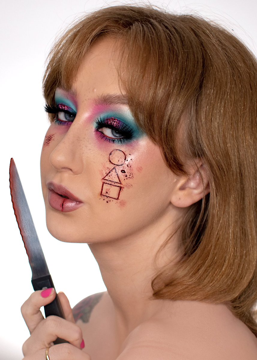 facebymalin's tweet photo. Who Else is as obsesses with Squid Game as I am?🐙
Inspo: @milan_reddy https://t.co/7IlRHQ013N