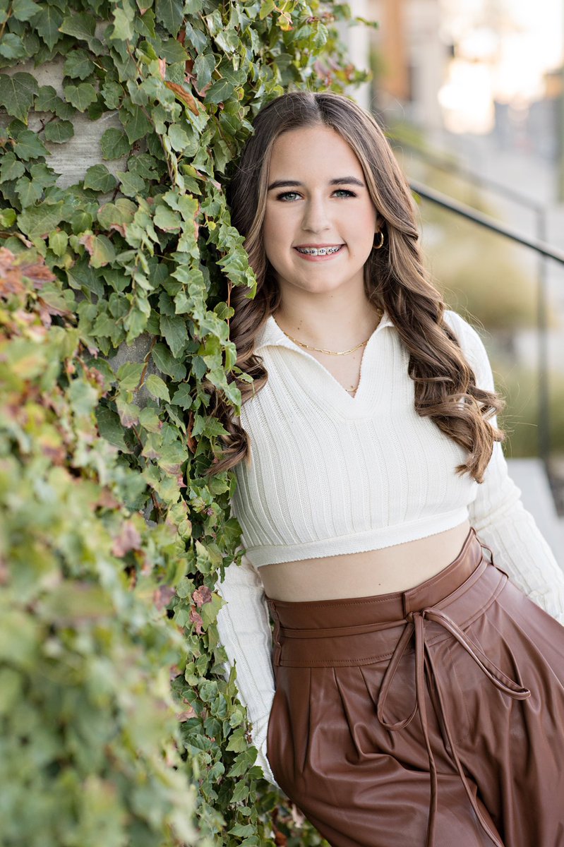 robinjansky's tweet photo. Sweater Weather | 🍁 🍂
Teen: Kyah
#modernteenstyle #teenmodel #modernteenmagazine #inspiringteensmagazine #boernephotographer #clarkhs #sanantonioteenphotographer #posepatch #teensznmagazine #moderncapture #boutiquechloerose https://t.co/8kuoBLzSS4