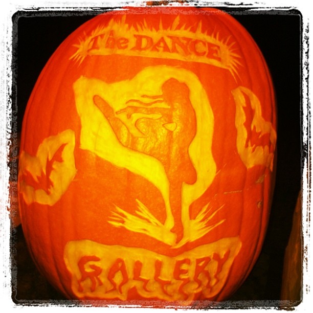 TheDanceGallery's tweet photo. October News! https://t.co/speB9jqBRt