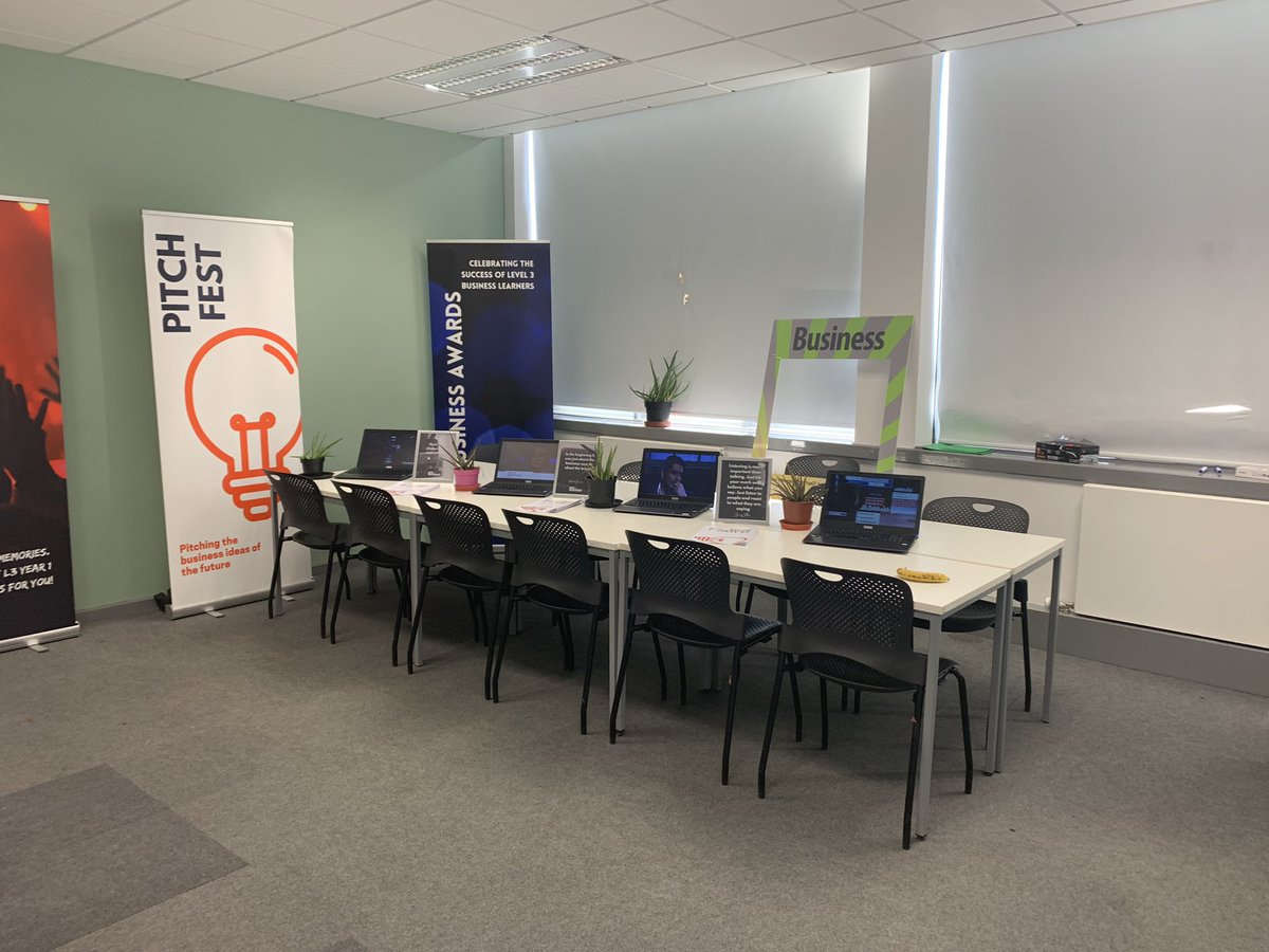 Grimsby Institute Business tweet media