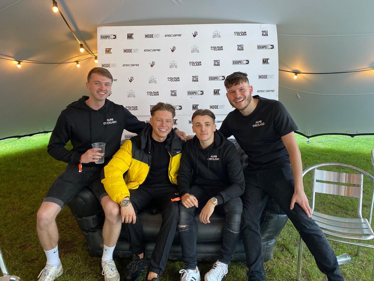 Thanks for having me <a href="/InsideOut_Fest/">INSIDE OUT FESTIVAL</a> 🎪🙌🏽 @OrbitTalent 👊🏽