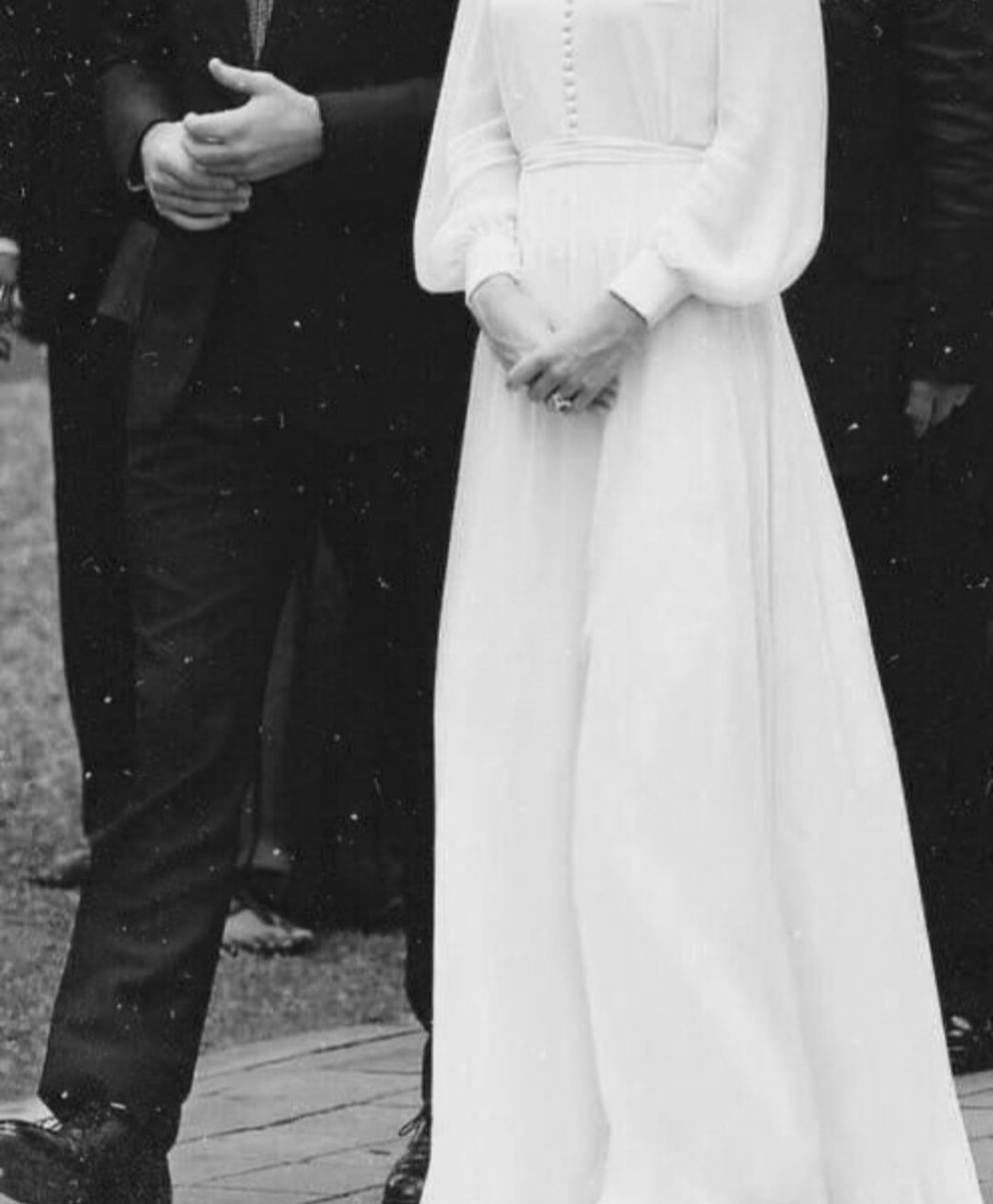 "İnsan sevmeli, fakat kavuşmalı da."